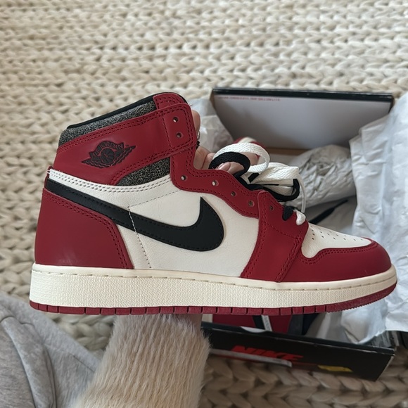Jordan 1 Retro High OG varsity red / black sail - Picture 3 of 7